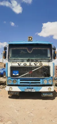 Volvo F10+ 1986