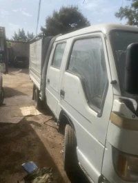 FOTON camion foton double cabine 2011 