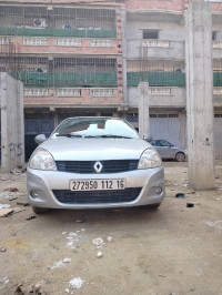 voitures-renault-clio-campus-2012-bye-sidi-moussa-alger-algerie