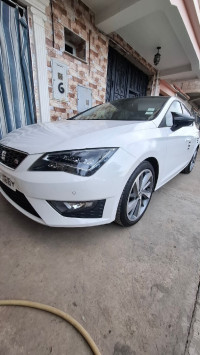 voitures-seat-leon-2016-fr15-draria-alger-algerie