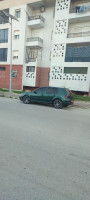 voitures-volkswagen-golf-4-2002-match-blida-algerie