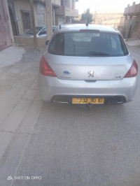 voitures-peugeot-308-2010-sour-el-ghouzlane-bouira-algerie