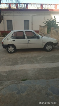 voitures-peugeot-205-1991-junior-dellys-boumerdes-algerie