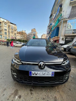 voitures-volkswagen-golf-8-2024-gtd-alger-centre-algerie