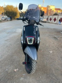 motos-et-scooters-vms-linhai-cuxi-2022-staoueli-alger-algerie