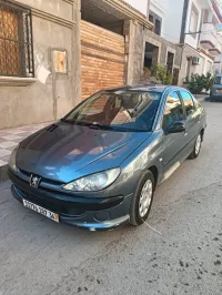 Peugeot 206 Sedan 2007 La tout options