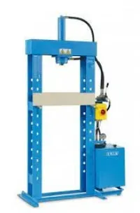 Presse électrohydraulique OMCN 154/ML 10 Tonnes