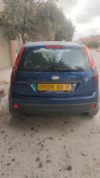 voitures-ford-fiesta-2008-ghia-batna-algerie