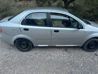 voitures-chevrolet-aveo-4-portes-2005-miliana-ain-defla-algerie