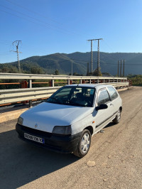 voitures-renault-clio-1-1996-lakhdaria-bouira-algerie