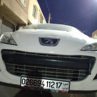 voitures-peugeot-207-2012-allure-djelfa-algerie