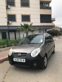 voitures-kia-picanto-2010-style-dar-el-beida-alger-algerie