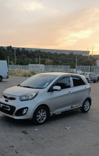 voitures-kia-picanto-2013-el-khroub-constantine-algerie