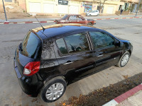 voitures-renault-clio-3-2010-frenda-tiaret-algerie