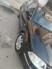 voitures-volkswagen-passat-2002-bordj-bou-arreridj-algerie