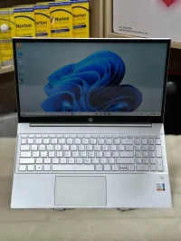 HP PAVILION 15-EG2XXX ECRAN 15.6" FHD LED IPS TACTILE I5 1235U 8GO 512 SSD WIN 11 ORIGINAL 