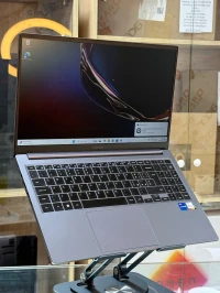 SAMSUNG GALAXYBOOK 750XGK I7 1355u 16GO 512GO SSD NVME 