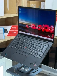 LENOVO THINKPAD X1 CARBON GEN 9 I7 EVO 1165G7 16Go 512GO SSD 4K OLED 