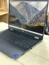 DELL PRECISION 7670 I7 12850HX 16GO DDR5 256GO SSD + 1TO SSD NVIDIA RTX A1000 4GO