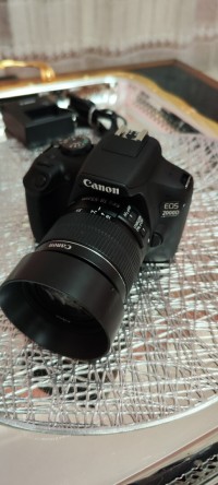 آلة-تصوير-canon-eos-2000d-براقي-الجزائر