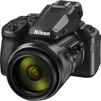Appareil photo Nikon Coolpix P950 Zoom 83x 24-2000mm Capteur 16MP VR UHD 4K Wi-Fi & Bluetooth