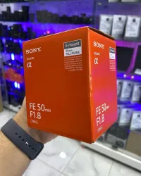 Sony FE 50mm F/1.8 Full frame 