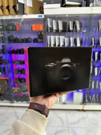 Sony A7 IV 33MP Full-Frame 4K 60p ( BODY ) NEUF