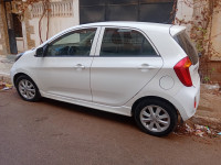 voitures-kia-picanto-2013-style-mascara-algerie