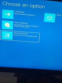 برامج-و-اشتراكات-service-installation-et-activation-windows-11-pro-باب-الزوار-الجزائر