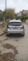 voitures-ford-fiesta-2013-cheraga-alger-algerie