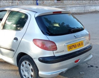 voitures-peugeot-206-2005-francais-mansourah-tlemcen-algerie