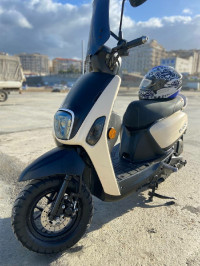 motos-et-scooters-vms-cuxi-2023-baraki-alger-algerie