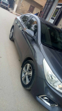 voitures-hyundai-accent-2019-rb-ksar-chellala-tiaret-algerie