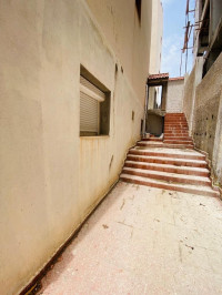 appartement-vente-f3-alger-el-achour-algerie