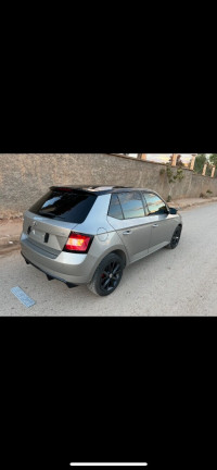 voitures-skoda-fabia-2016-style-plus-avec-toit-panoramique-mascara-algerie