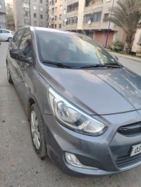 voitures-hyundai-accent-rb-4-portes-2017-boumerdes-algerie