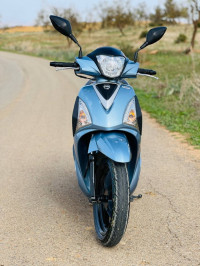 motos-et-scooters-sym-st-150-2024-ain-lechiekh-defla-algerie