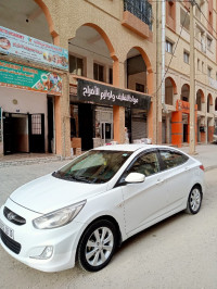 voitures-hyundai-accent-rb-5-portes-2018-bouira-algerie