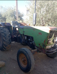 tracteurs-سيرتا-1992-sidi-naamane-medea-algerie