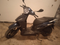 motos-scooters-vms-twist-2022-blida-algerie