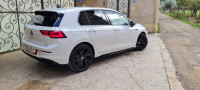 voitures-volkswagen-golf-8-2024-r-line-black-style-alger-centre-algerie