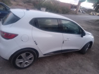 voitures-renault-clio-4-2013-bechloul-bouira-algerie