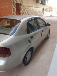 voitures-chevrolet-aveo-4-portes-2005-ouargla-algerie