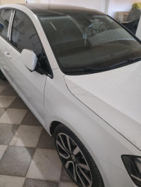 voitures-volkswagen-golf-7-2017-oran-algerie