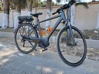 velo électrique CUBE Touring pro 