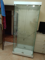 bureaux-caissons-2-vitrine-armoire-en-verre-baraki-alger-algerie