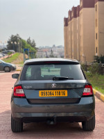 voitures-skoda-fabia-2018-style-avec-toit-panoramique-staoueli-alger-algerie