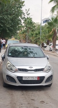 سيارات-kia-rio-5-portes-2015-قسنطينة-الجزائر