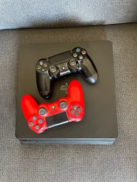 PS4 SLIM 