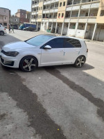 voitures-volkswagen-golf-7-2016-algerie